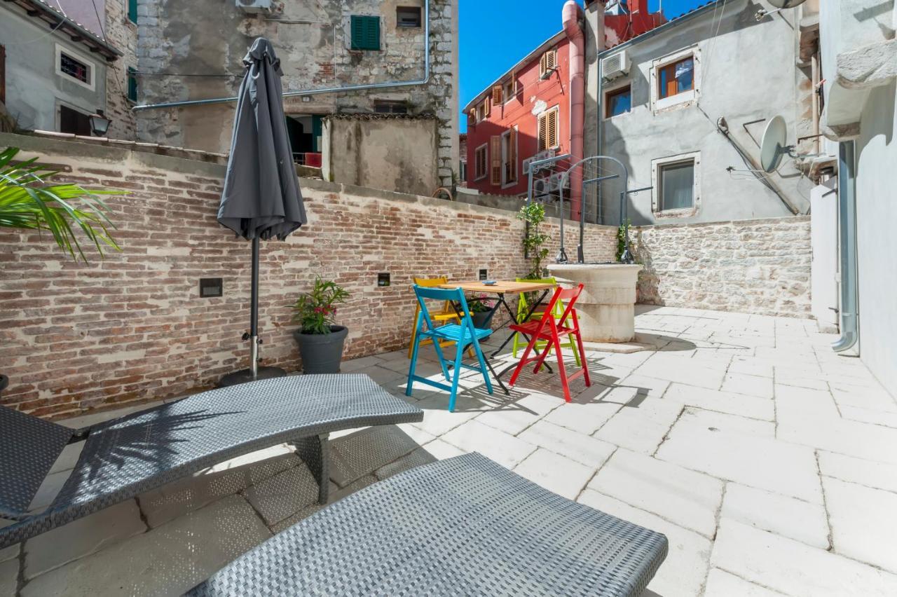 Dc II Downtown Apartment Rovinj Exterior foto