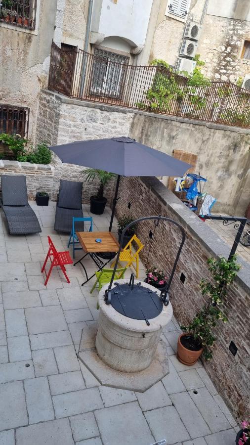Dc II Downtown Apartment Rovinj Exterior foto