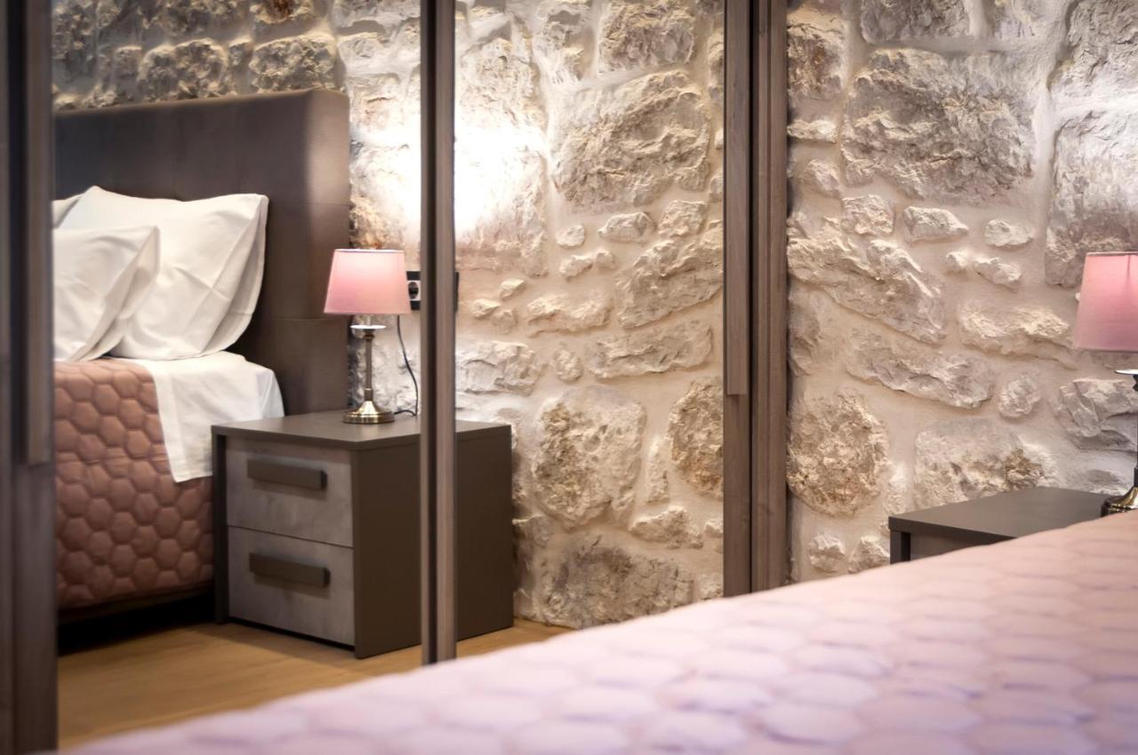 Dc II Downtown Apartment Rovinj Exterior foto