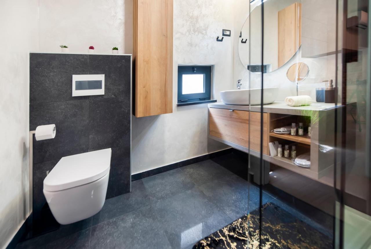 Dc II Downtown Apartment Rovinj Exterior foto