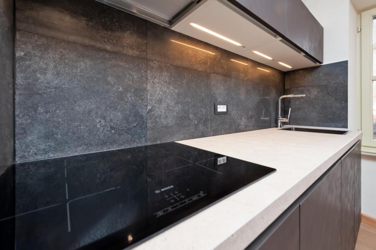 Dc II Downtown Apartment Rovinj Exterior foto