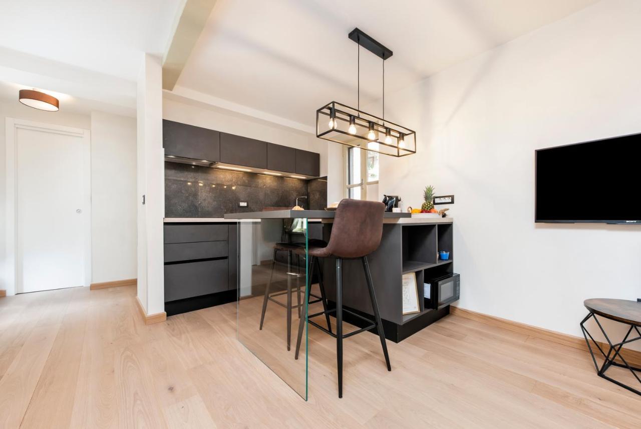 Dc II Downtown Apartment Rovinj Exterior foto