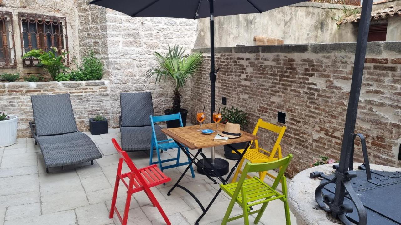 Dc II Downtown Apartment Rovinj Exterior foto