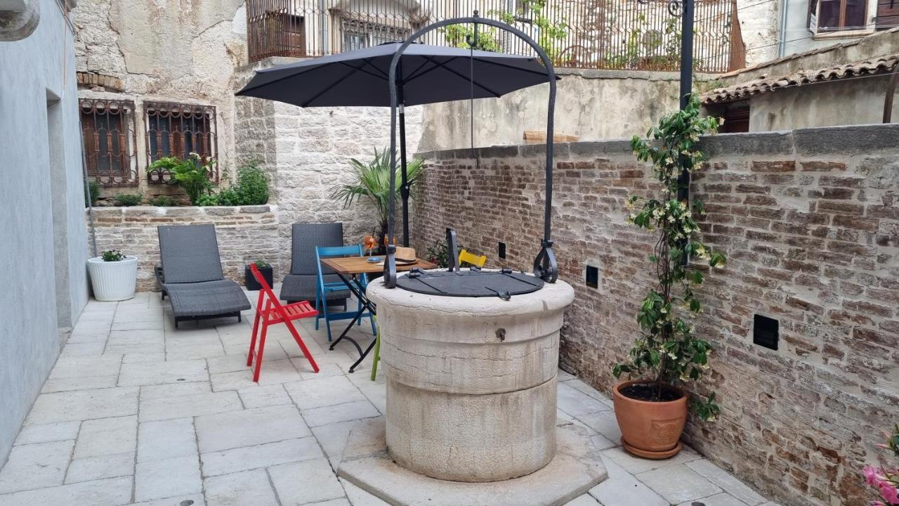 Dc II Downtown Apartment Rovinj Exterior foto